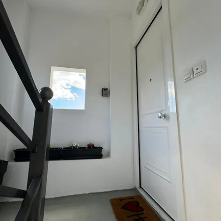 Family House Apartment Keratea Exterior photo